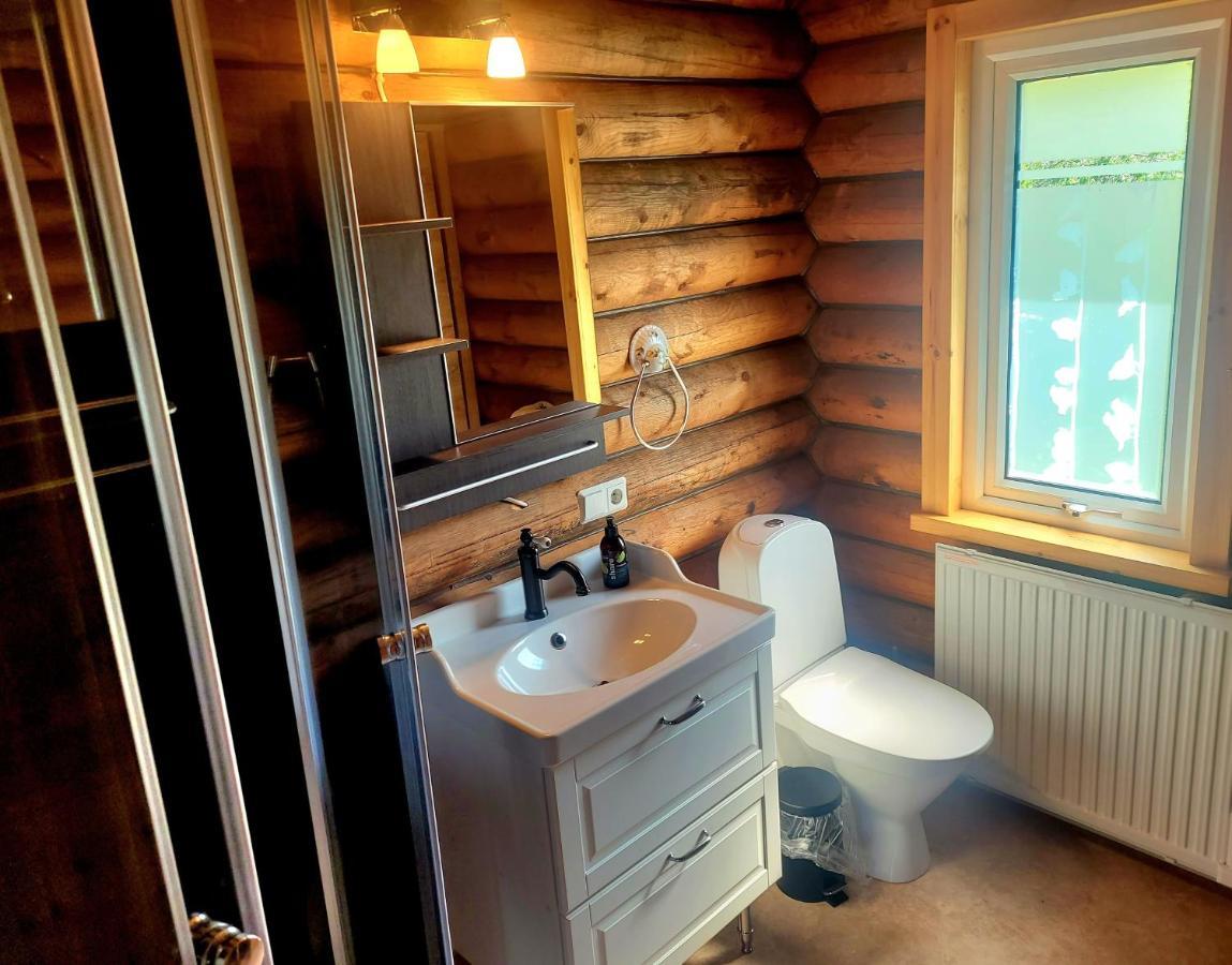 Akureyri Log Cottage Eksteriør billede