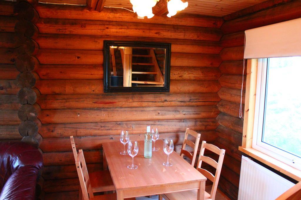 Akureyri Log Cottage Eksteriør billede