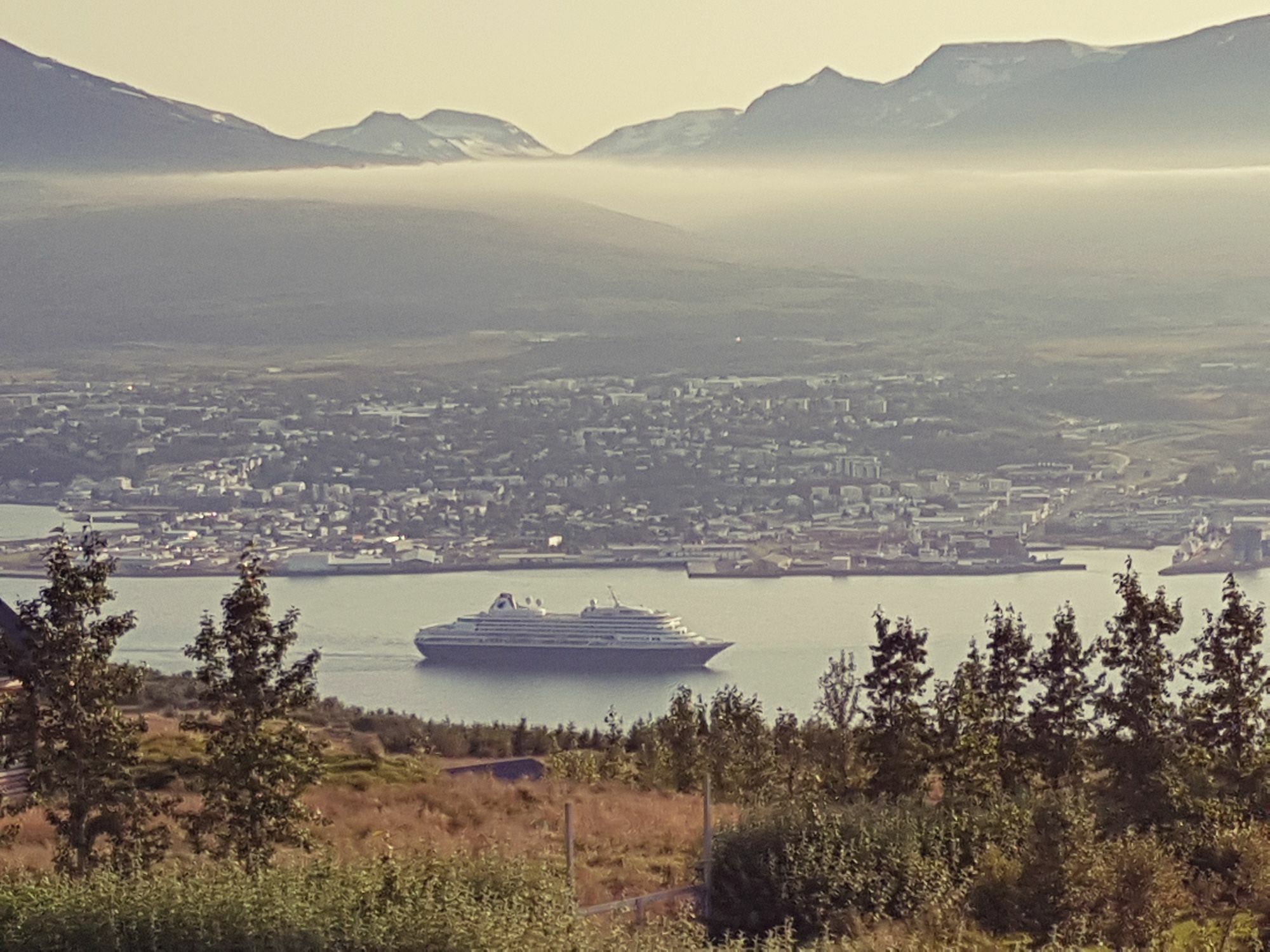 Akureyri Log Cottage Eksteriør billede